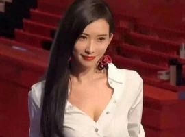 50岁林志玲现身日本活动，大方秀出身材，网友惊呼：说30岁我也信-同恩资源分享网